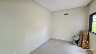 Casa Alto Padrão em Condomínio 3 Suítes + 1 Quarto Piscina e Terraço Gourmet