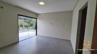 Casa Alto Padrão em Condomínio 3 Suítes + 1 Quarto Piscina e Terraço Gourmet