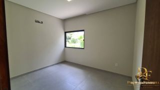 Casa Alto Padrão em Condomínio 3 Suítes + 1 Quarto Piscina e Terraço Gourmet