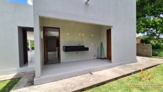 Casa Alto Padrão em Condomínio 3 Suítes + 1 Quarto Piscina e Terraço Gourmet