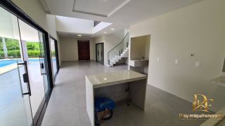 Casa Alto Padrão em Condomínio 3 Suítes + 1 Quarto Piscina e Terraço Gourmet