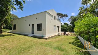 Casa em Condomínio no Km 8 4 Suítes Piscina e Espaço Gourmet