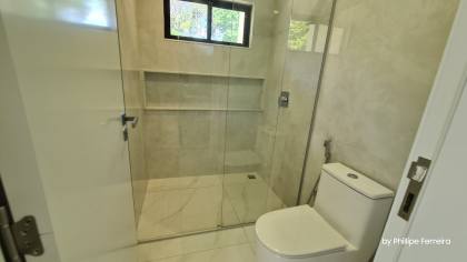 Casa em Condomínio no Km 8 4 Suítes Piscina e Espaço Gourmet
