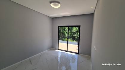 Casa em Condomínio no Km 8 4 Suítes Piscina e Espaço Gourmet
