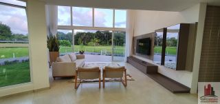 Aldeia - Casa Alto Padrão em Aldeia 1 Quarto 3 Suítes 300m²