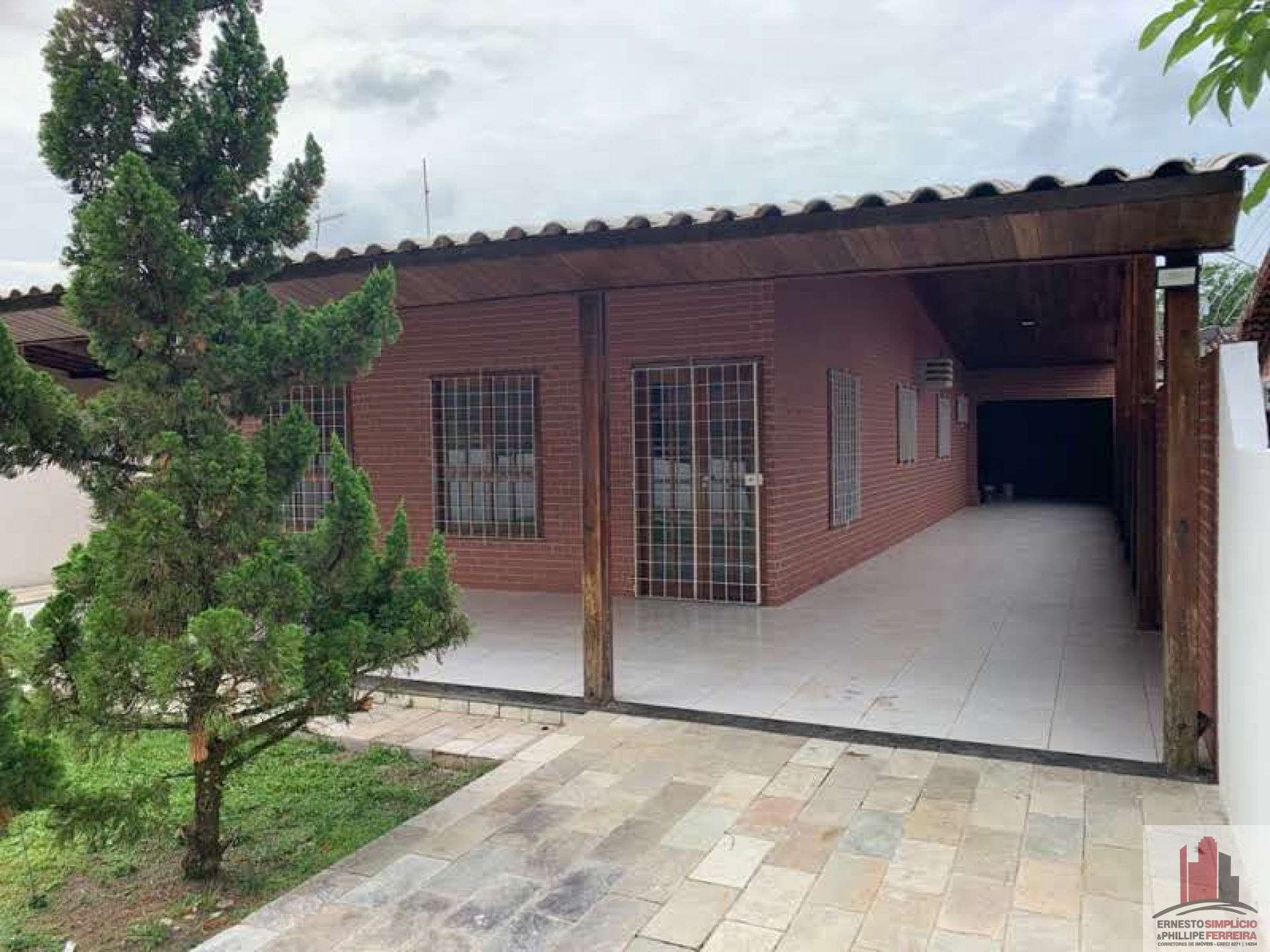 Casa em Cond. no Km 5 241m 3 Quartos