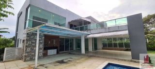 Aldeia Casa em Cond. em Aldeia com 4 Quartos sendo 2 Suítes 300m²