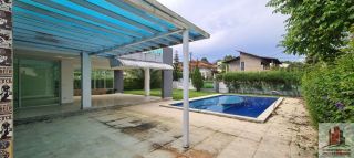 Aldeia Casa em Cond. em Aldeia com 4 Quartos sendo 2 Suítes 300m²