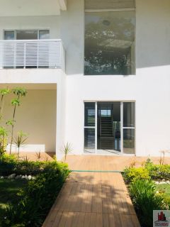 Casa Alto Padrão Aldeia 700m² 5 Suítes sendo 2 Master c/ Jacuzzi