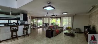 Aldeia - Casa em Cond. Aldeia 262m² 4 Quartos 1 Suíte Piscina e Gourmet