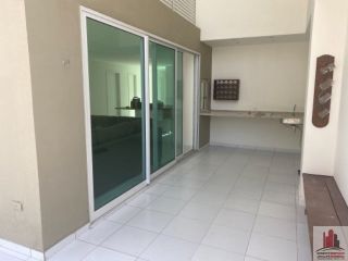 Casa em Cond. em Aldeia com 6 quartos sendo 5 suítes