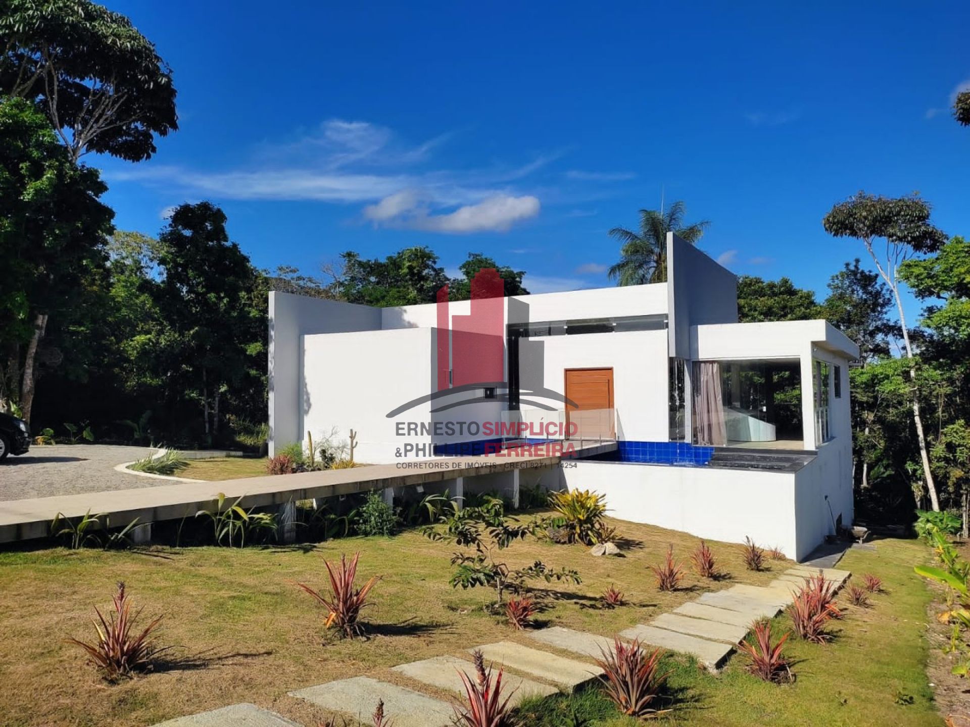 Casa em Cond. em Aldeia 4 Suítes 417m² c/ Piscina