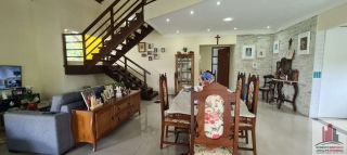 Casa em Cond. em Aldeia 5 Quartos sendo 2 Suítes 240m²