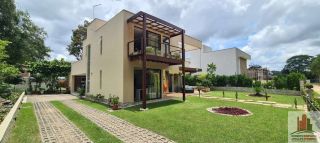 Casa em Cond. em Aldeia 300m² 4 Suítes Espaço Gourmet