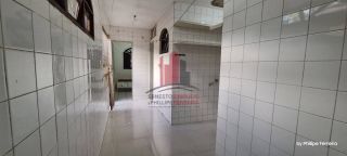 Casa em Cond. 3 Suítes 1 Lavabo 1 Home Office 270m