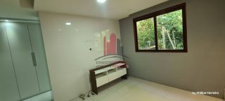 Casa em Cond. 3 Suítes 1 Lavabo 1 Home Office 270m