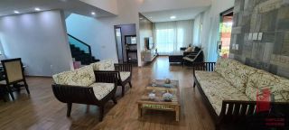Casa em Aldeia 4 Quartos Espaço Gourmet