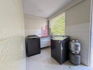 Linda Chácara em Aldeia com 2.5 Hectares