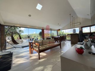 Linda Chácara em Aldeia com 2.5 Hectares