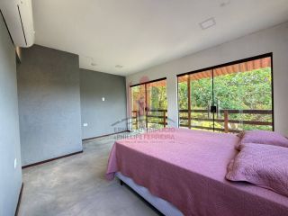 Linda Chácara em Aldeia com 2.5 Hectares