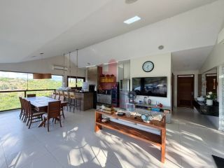 Linda Chácara em Aldeia com 2.5 Hectares