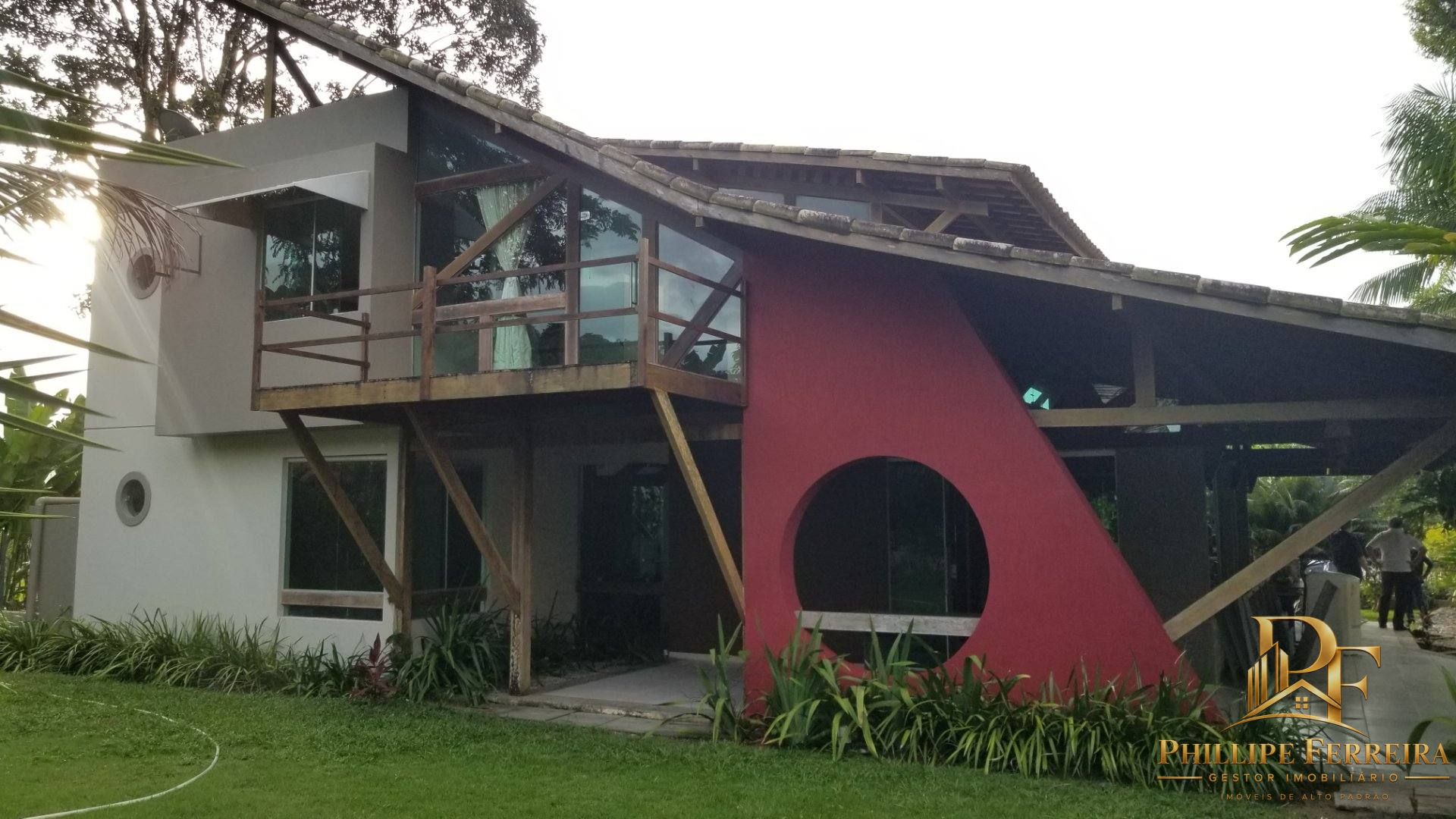 Casa em Cond. Aldeia 3 Suítes 300m²