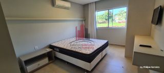Linda e Moderna Casa em Condomínio em Aldeia
