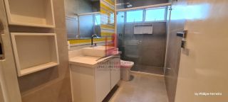 Linda e Moderna Casa em Condomínio em Aldeia