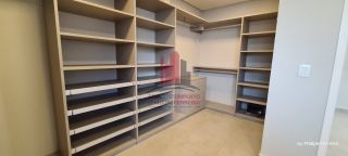 Linda e Moderna Casa em Condomínio em Aldeia