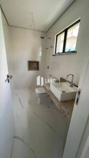 Casa de Condomínio Para Vender com 05 quartos 05 suítes no bairro Coacu em Eusébio