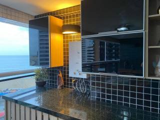Apartamento Para Vender com 02 quartos 02 suítes no bairro Mucuripe em Fortaleza