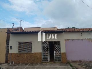 Casa Para Vender com 3 quartos 1 suítes no Pirajá em Teresina