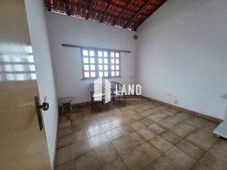 Casa Para Vender com 3 quartos 1 suítes no Pirajá em Teresina