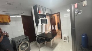 Vende Apartamento no Bairro de Fatima, 130m2 com 03 Suítes e 3 vagas de garagem, andar alto