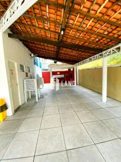 Apartamento 2 quartos no Cristo Rei nunca habitado