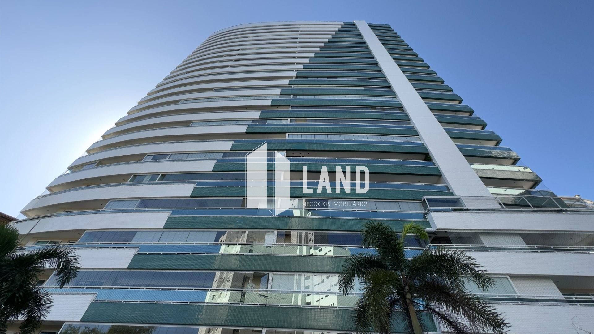 Apartamento com 232 M² Porteira fechada