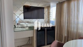 Apartamento com 232 M² Porteira fechada