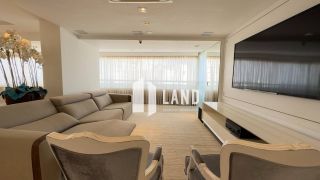Apartamento com 232 M² Porteira fechada