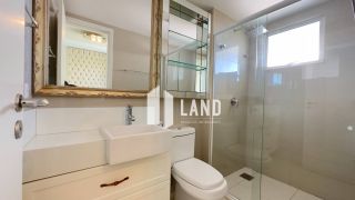 Apartamento com 232 M² Porteira fechada