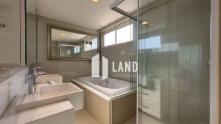 Apartamento com 232 M² Porteira fechada