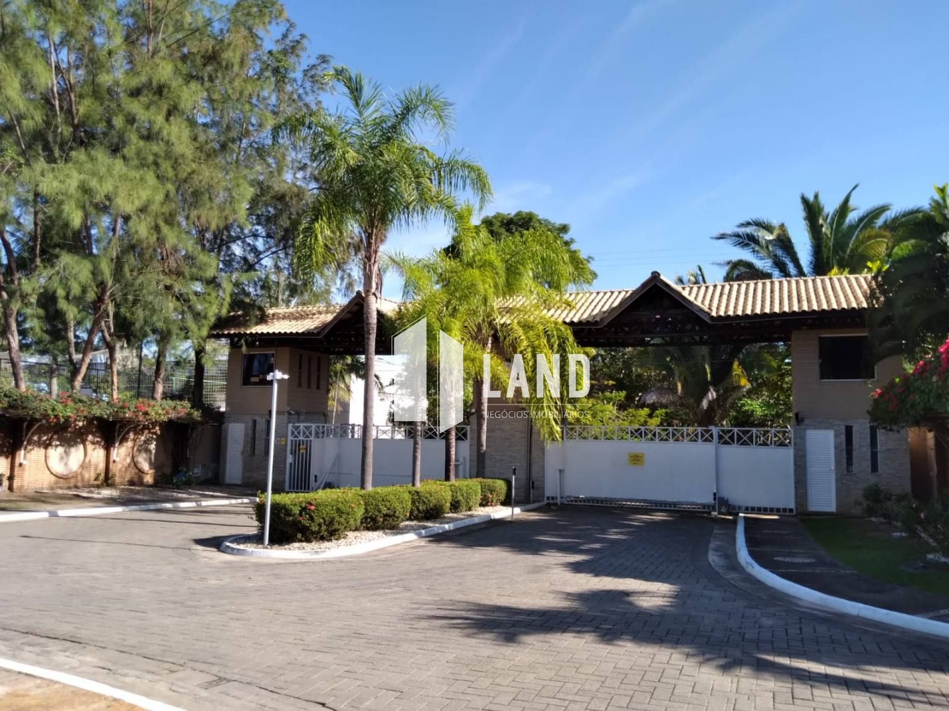 CASA DUPLEX NO CONDOMÍNIO FECHADO BOSQUE DAS VIDEIRAS - EUSÉBIO