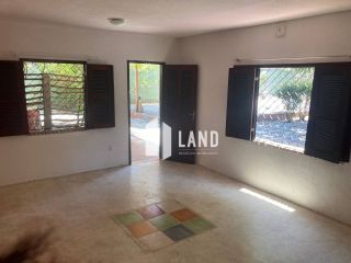 Excelente Terreno (com uma Casa Duplex construida com 90m²) para alugar as margens da CE-010 (Eusébio), 600m² (20x30) - R$ 2.700,00 - Cararu - Eusébio/CE 