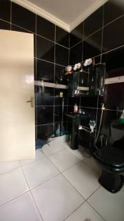 CASA RESIDENCIAL / COMERCIAL