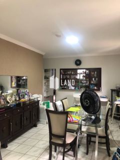 Casa com 3 dormitorios (1 suíte), 2 vagas de garagem, banheiro social, a venda, 125 m² por R$ 600.000 - Próxima a Av. Washington Soares - Parque Manibura - Fortaleza/CE