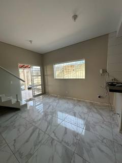 Casa Duplex no Loteamento Conviver