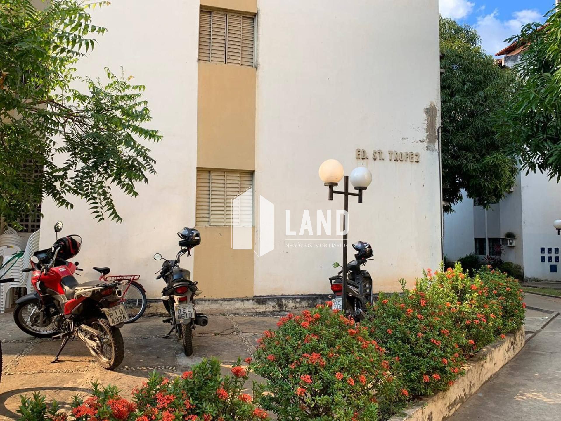 Apartamento com 2 quartos no Cristo Rei - Teresina - PI