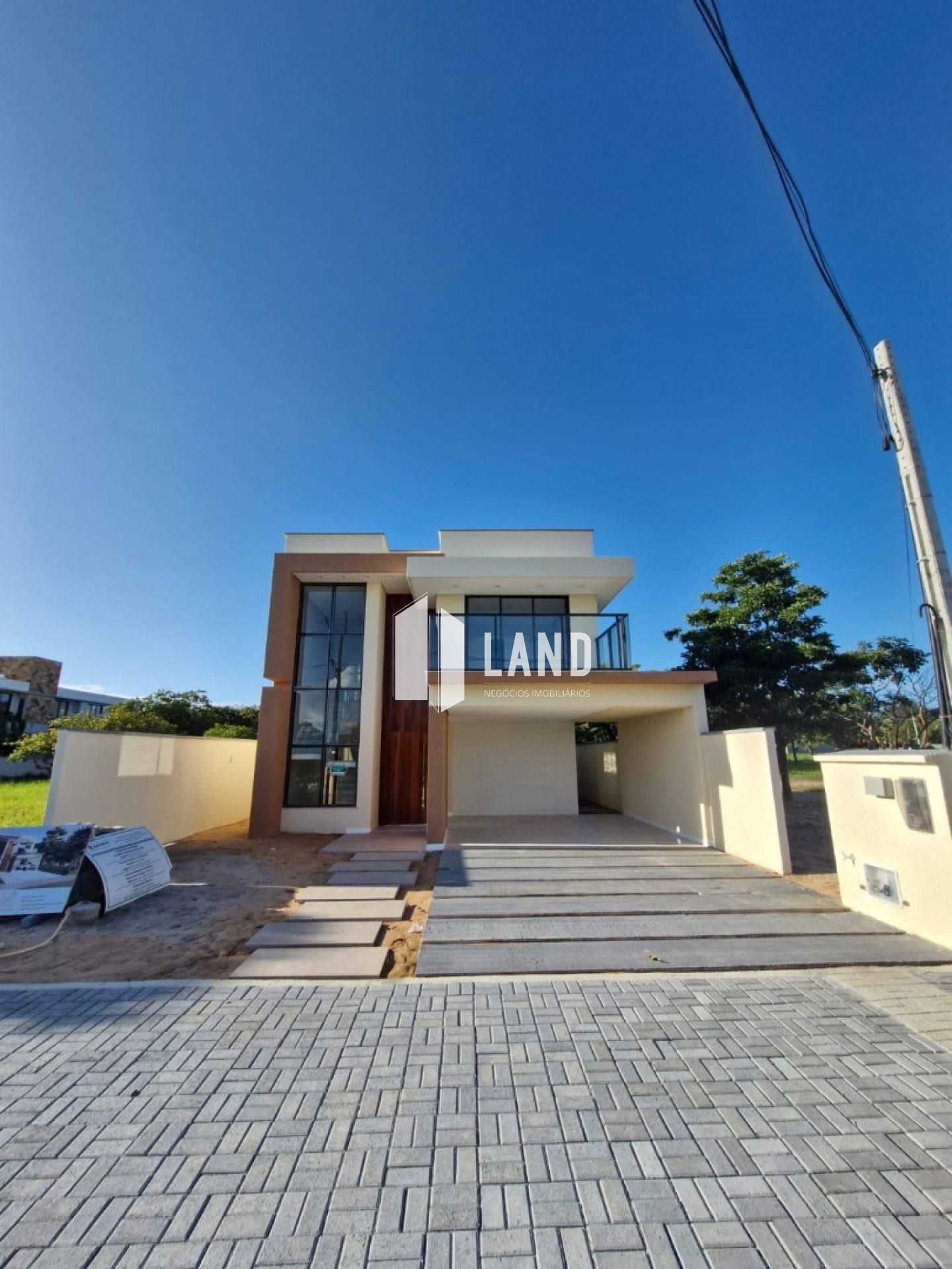 Casa de Condomínio Para Vender com 04 quartos 04 suítes no bairro Jacunda em Aquiraz