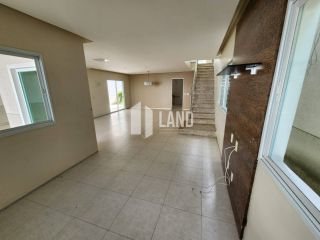 Casa em Condomínio com 3 suítes, 277M² no bairro Jose de Alencar em Fortaleza!