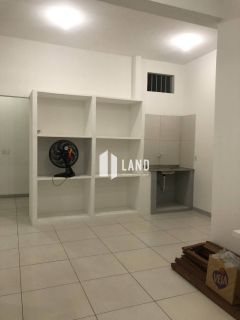 Imóvel Comercial para Vender na Av. Santos Dumont, com 3 andares, estacionamento privativo, 500m² - R$ 1.850.000 - Centro - Fortaleza/CE