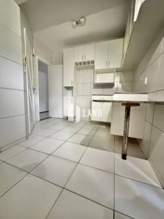 Apartamento na Aldeota com 3 quartos, 100m² por R$200 mil